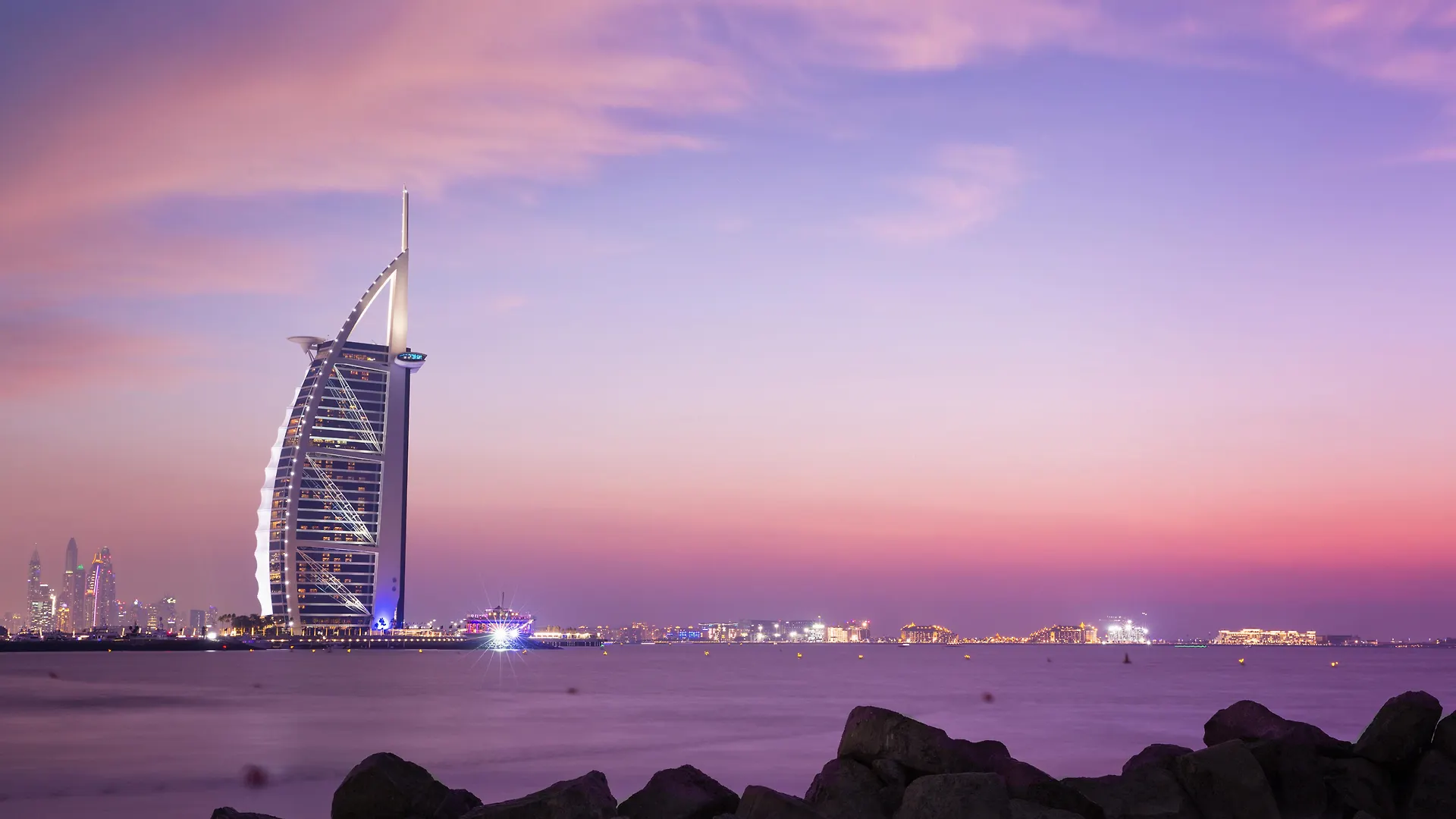 Beach Walk Boutique Jumeirah Dubai Hotel
