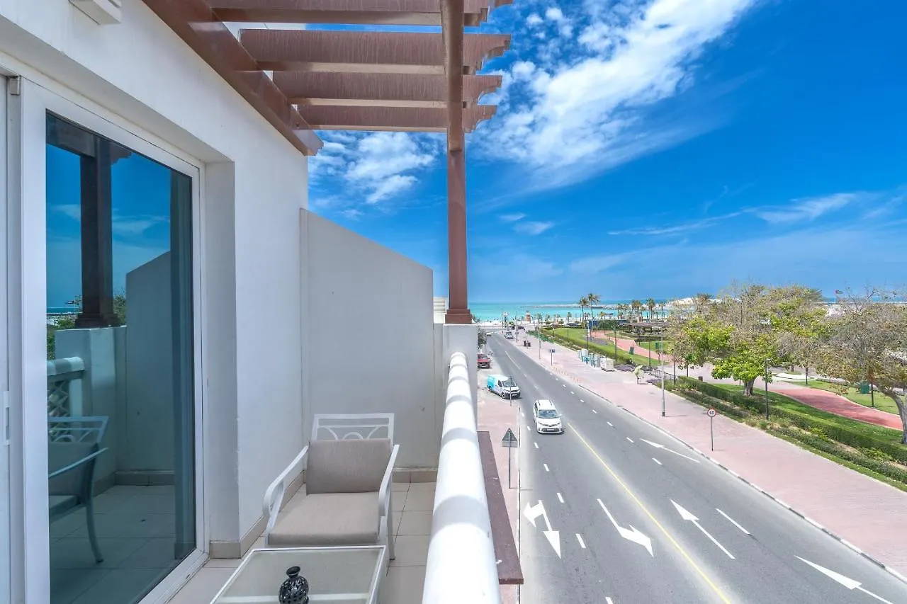 Beach Walk Boutique Jumeirah Dubai